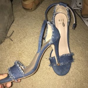 DENIM HEELS
